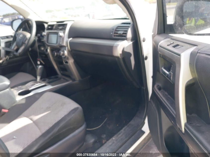 2018 TOYOTA 4RUNNER SR5 - JTEZU5JR2J5181284