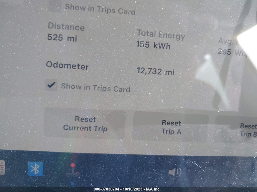 VIN 7SAYGDEE9NA015924 2022 TESLA MODEL Y LONG RANGE
