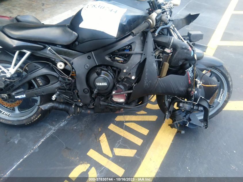 2003 YAMAHA YZFR6 L - JYARJ06EX3A001514