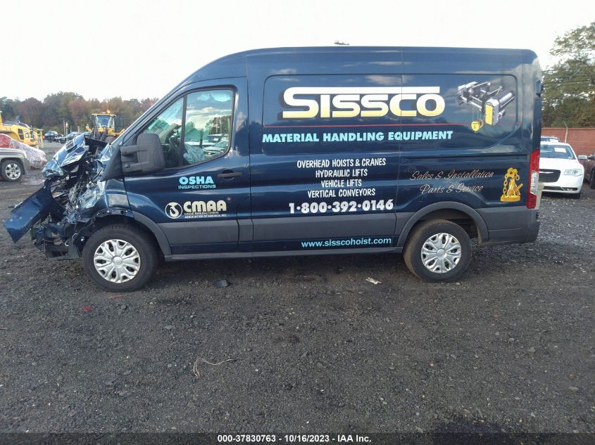 VIN 1FTYR1CM0JKB27446 2018 FORD TRANSIT VAN