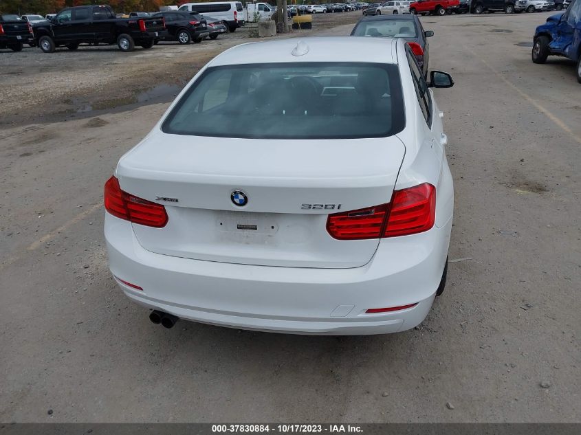 2013 BMW 328I XDRIVE WBA3B5G55DNP40686