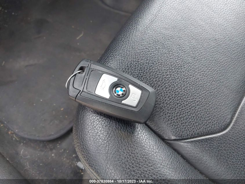 2013 BMW 328I XDRIVE WBA3B5G55DNP40686