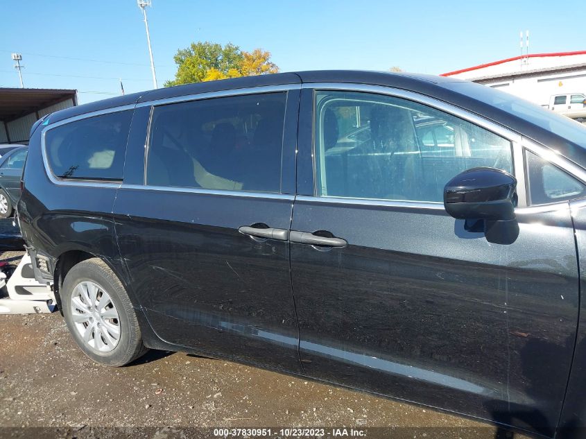 VIN 2C4RC1AG8LR146611 2020 CHRYSLER VOYAGER no.14