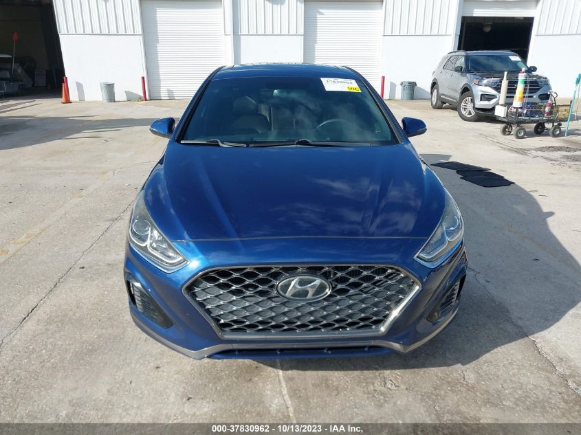 2018 HYUNDAI SONATA SPORT - 5NPE34AB8JH641180