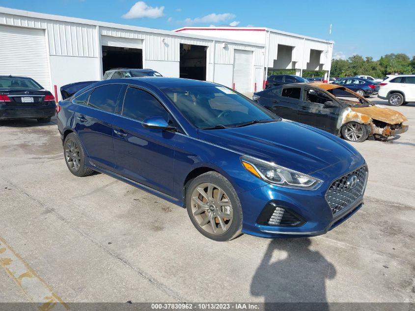 2018 HYUNDAI SONATA SPORT - 5NPE34AB8JH641180