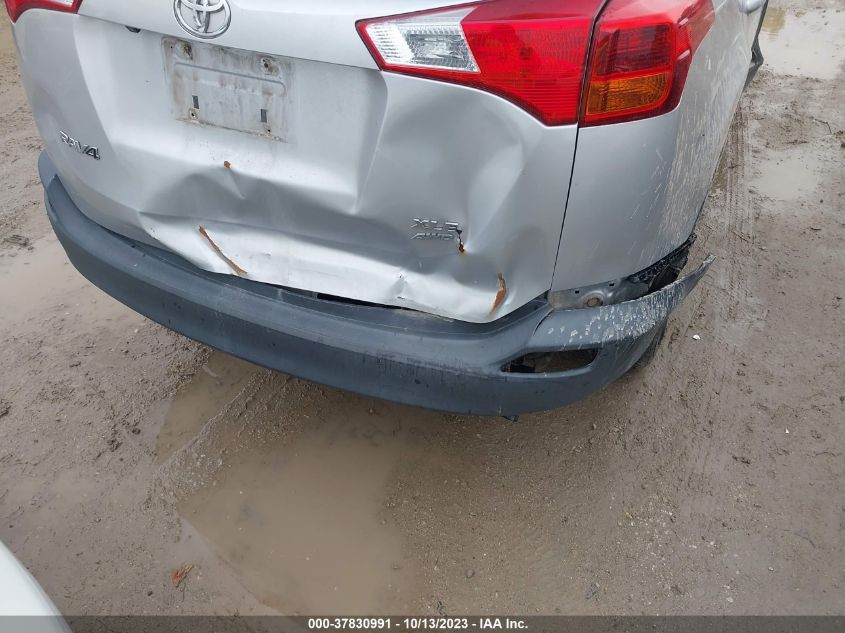 2015 TOYOTA RAV4 XLE - 2T3RFREV3FW331576