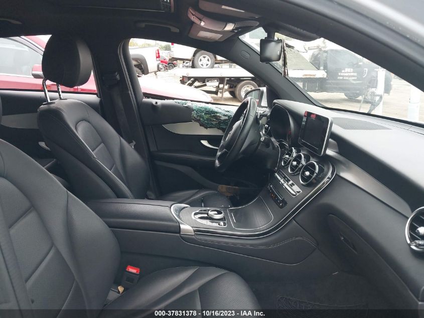 2019 MERCEDES-BENZ GLC 300 COUPE WDC0J4KB6KF563051