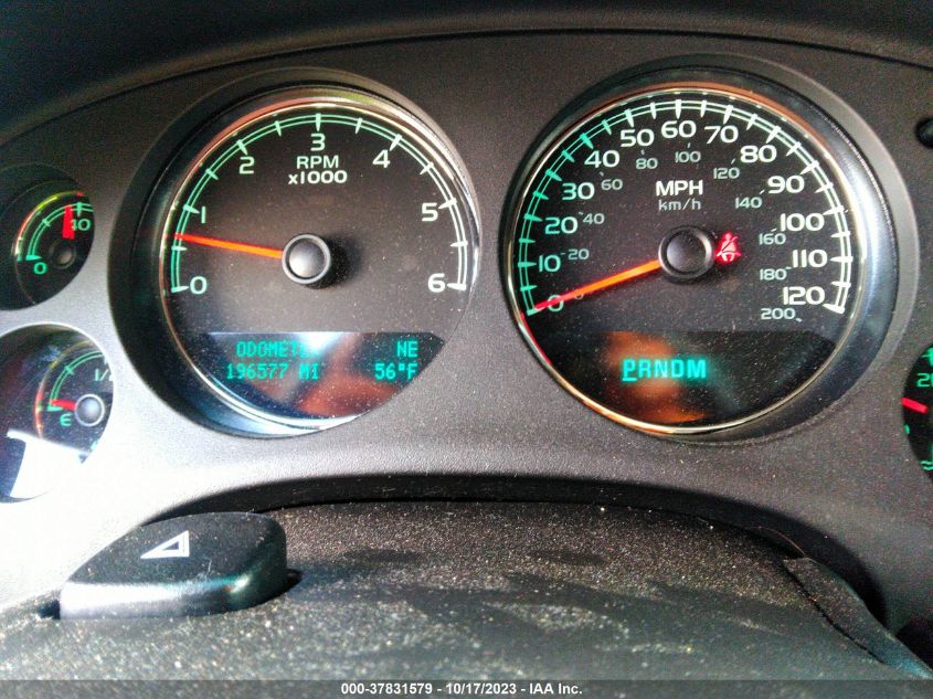 2013 CHEVROLET TAHOE LT - 1GNSCBE00DR238332