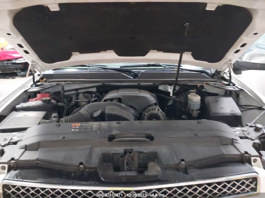 2013 CHEVROLET SUBURBAN 1500 LTZ 1GNSKKE78DR106550