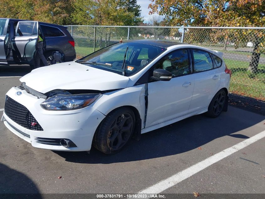 2014 FORD FOCUS ST - 1FADP3L94EL409297