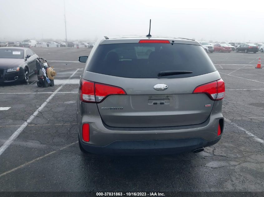 2015 KIA SORENTO LX - 5XYKT3A65FG583513