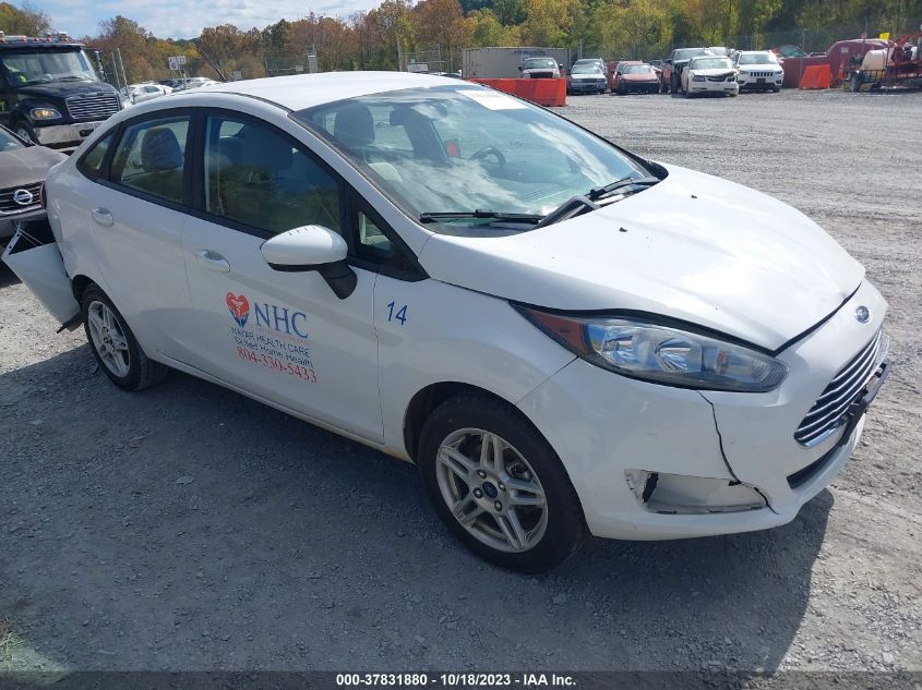 3FADP4BJ9KM146767 Ford Fiesta SE