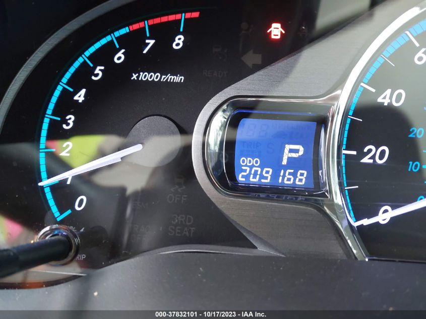 2014 TOYOTA SIENNA LTD/XLE - 5TDDK3DC4ES079727