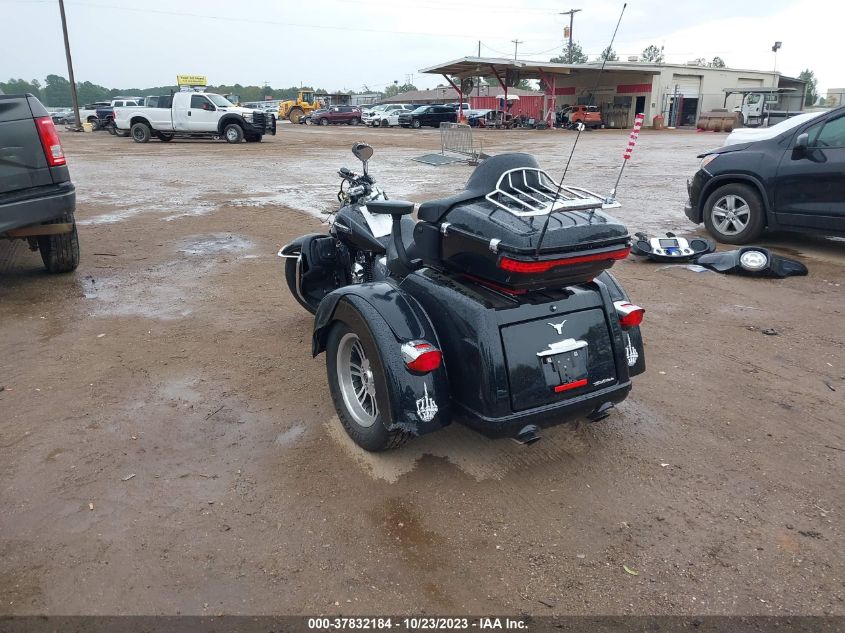 2014 HARLEY-DAVIDSON FLHTCUTG TRI GLIDE ULTRA 1HD1MAL11EB854959