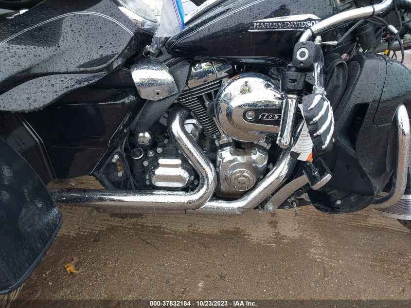 2014 HARLEY-DAVIDSON FLHTCUTG TRI GLIDE ULTRA 1HD1MAL11EB854959