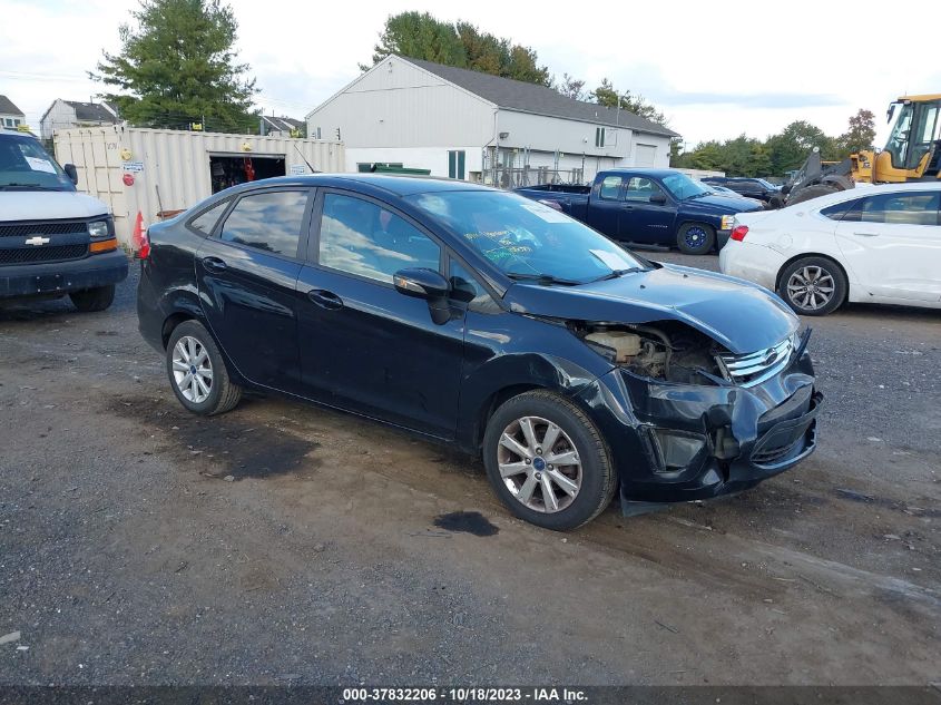 2013 FORD FIESTA SE - 3FADP4BJ8DM176975