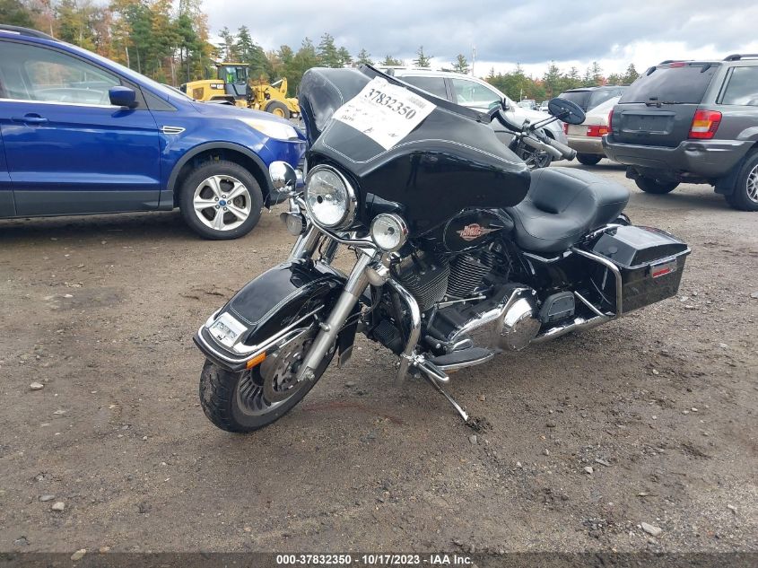 2010 HARLEY-DAVIDSON FLHTC 1HD1FF416AB667104