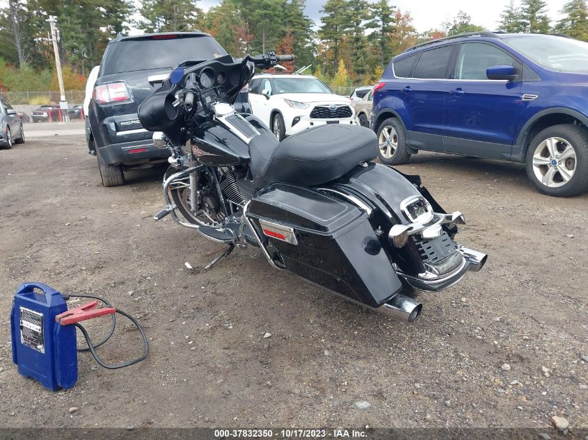 2010 HARLEY-DAVIDSON FLHTC 1HD1FF416AB667104