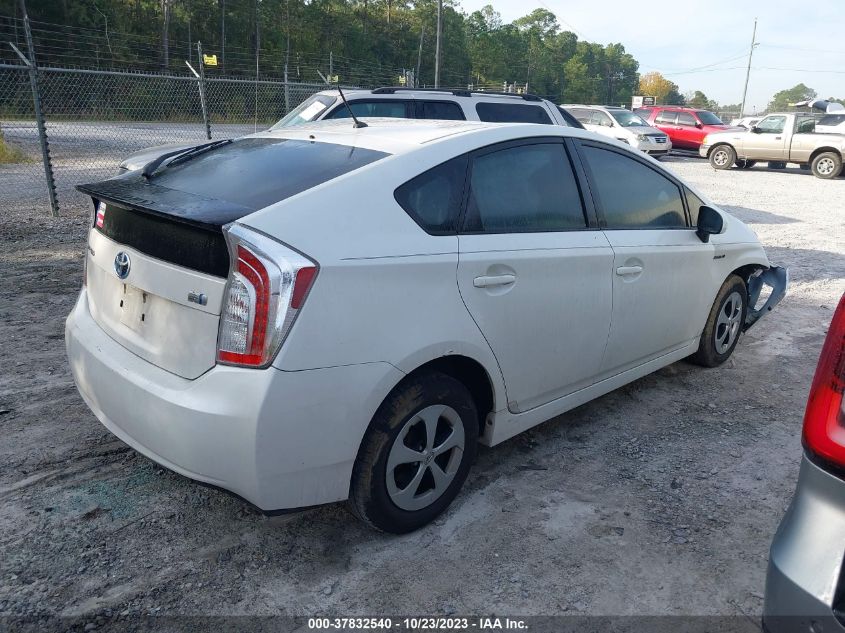 2015 TOYOTA PRIUS FOUR - JTDKN3DU5F0398369