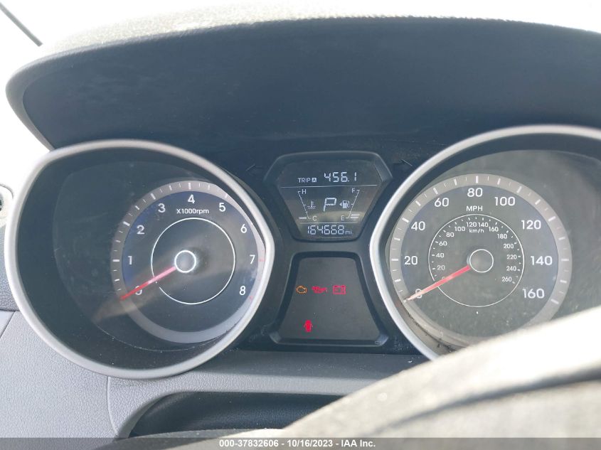 2016 HYUNDAI ELANTRA SE - KMHDH4AE8GU581838