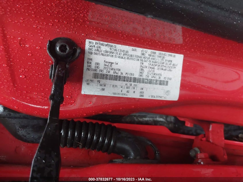 VIN 1FADP3F27HL223076 2017 FORD FOCUS SE
