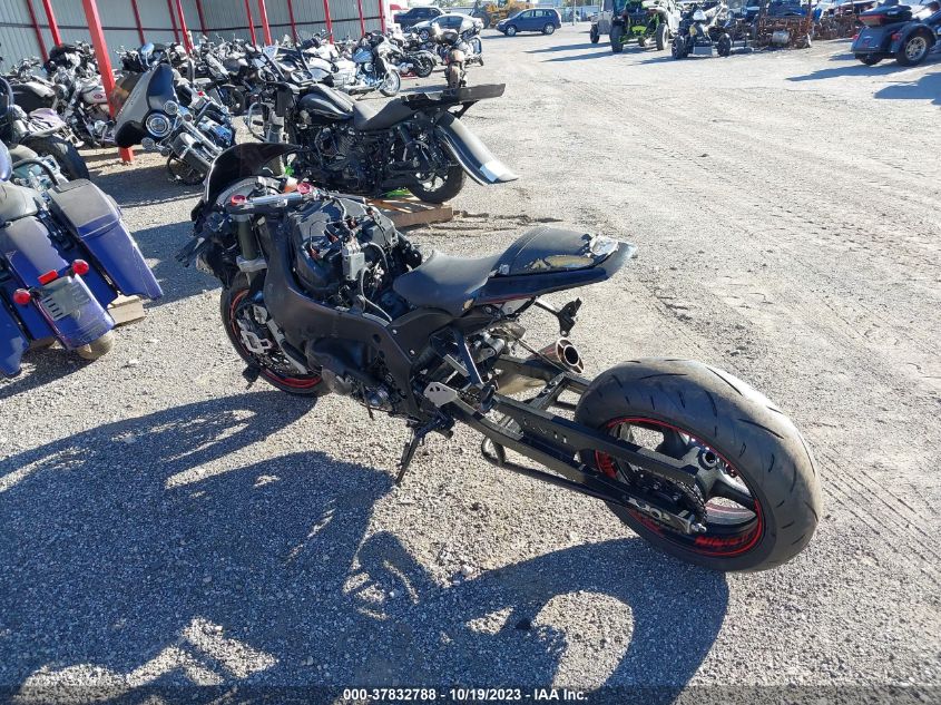 2011 KAWASAKI ZX1000 J JKAZXCJ16BA001608