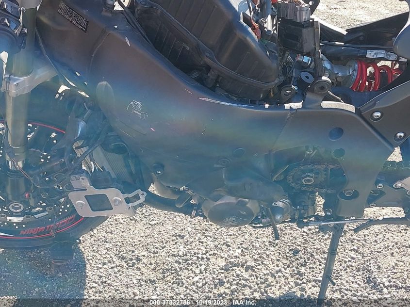 2011 KAWASAKI ZX1000 J JKAZXCJ16BA001608