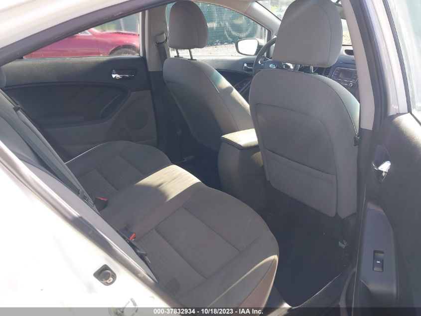2015 KIA FORTE LX - KNAFX4A61F5256124