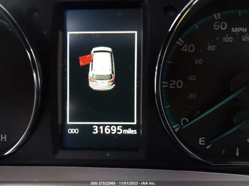 2018 TOYOTA RAV4 HYBRID LE JTMRJREV1JD257675