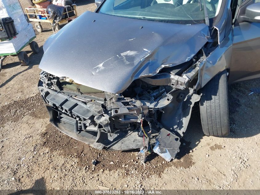 2013 FORD FOCUS SE - 1FADP3K27DL340429