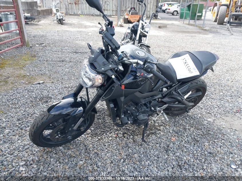 2016 YAMAHA FZ09 JYARN33E7GA009439
