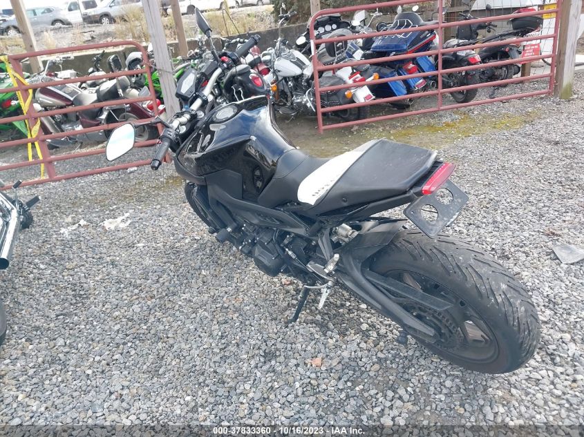 2016 YAMAHA FZ09 JYARN33E7GA009439