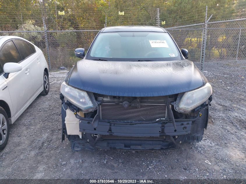 2015 NISSAN ROGUE S - KNMAT2MT6FP560018