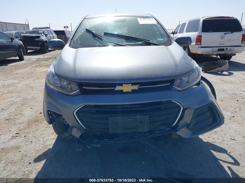 VIN 3GNCJKSB8LL307967 2020 CHEVROLET TRAX LS