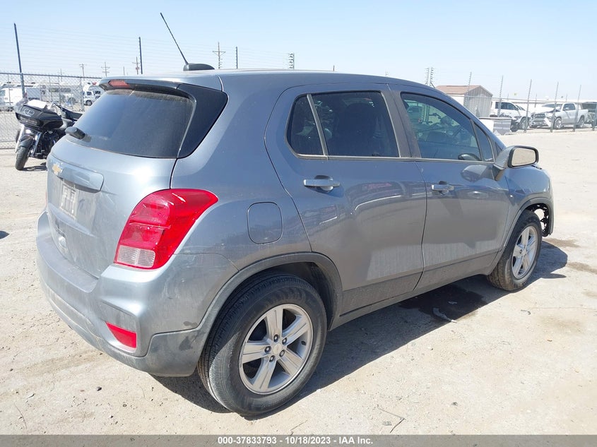 VIN 3GNCJKSB8LL307967 2020 CHEVROLET TRAX LS