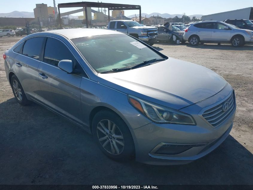 2015 HYUNDAI SONATA SE - 5NPE24AF5FH051354