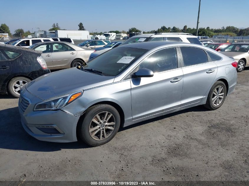 2015 HYUNDAI SONATA SE - 5NPE24AF5FH051354