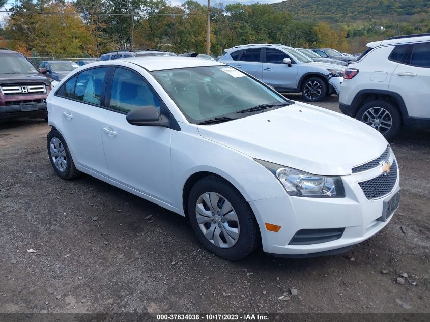 2014 CHEVROLET CRUZE LS - 1G1PA5SG4E7321601