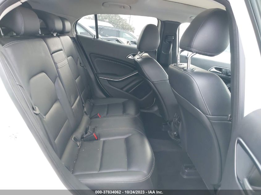 2015 MERCEDES-BENZ GLA-CLASS GLA 250 WDCTG4EB8FJ174681