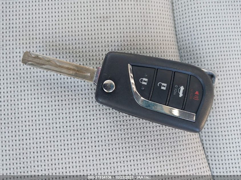 2020 TOYOTA COROLLA LE - 5YFEPRAE8LP033046
