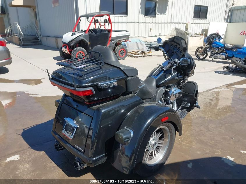 2015 HARLEY-DAVIDSON FLHTCUTG TRI GLIDE ULTRA 1HD1MAL15FB855243