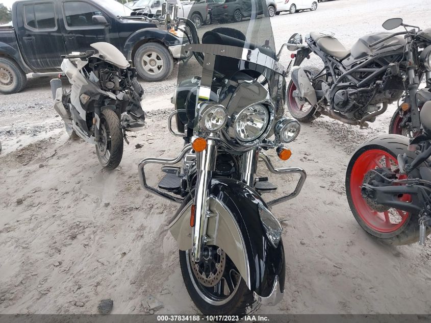 2022 INDIAN MOTORCYCLE CO. SPRINGFIELD 56KTHAAA3N3411377