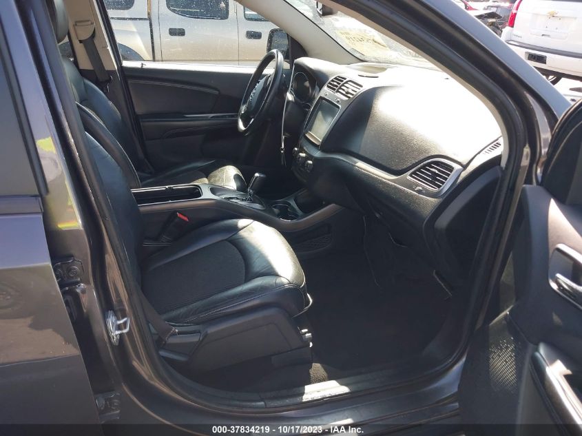 2017 DODGE JOURNEY CROSSROAD - 3C4PDCGG8HT575548