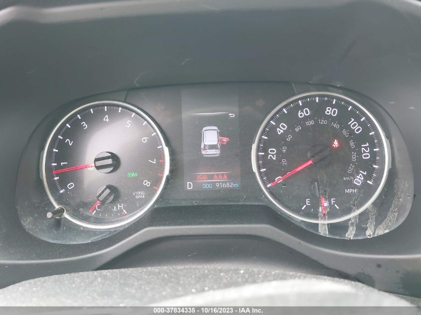 VIN JTMP1RFV3MD074076 2021 TOYOTA RAV4 XLE