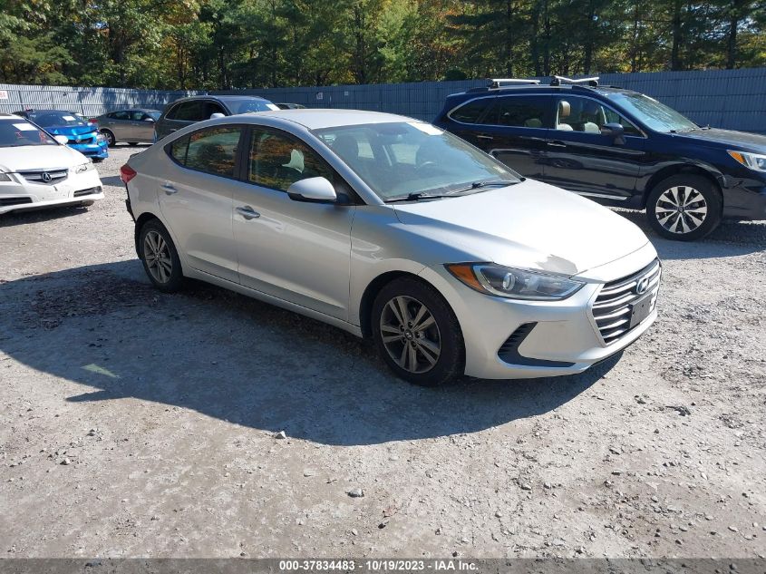 2017 HYUNDAI ELANTRA SE - 5NPD84LF6HH139372