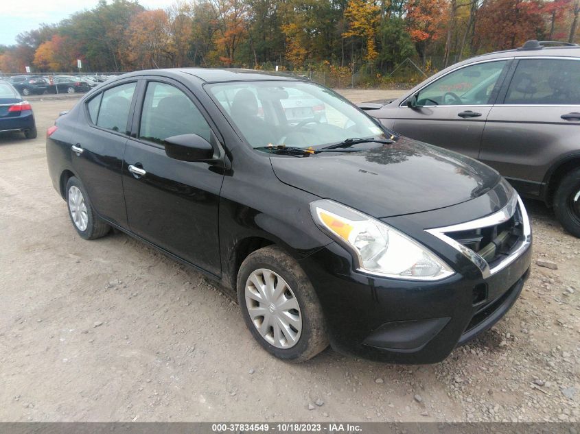 VIN 3N1CN7AP3KL851964 2019 NISSAN VERSA no.1