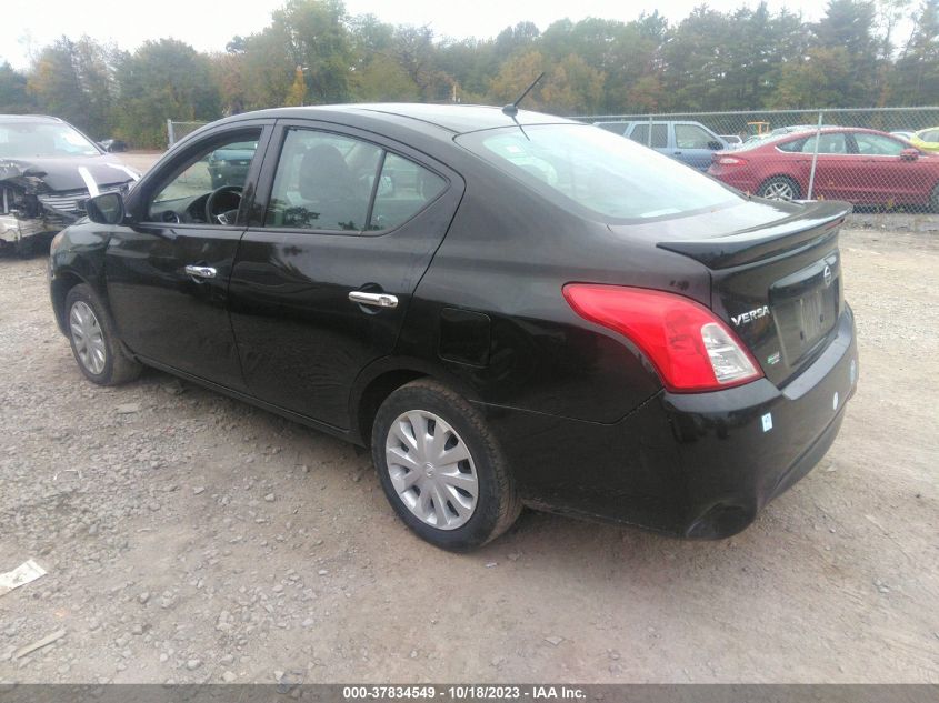 VIN 3N1CN7AP3KL851964 2019 NISSAN VERSA no.3