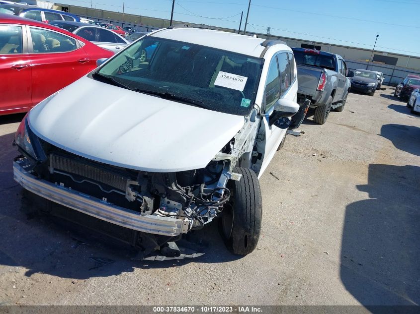 VIN 2C4RC1DG7LR182060 2020 CHRYSLER VOYAGER LXI