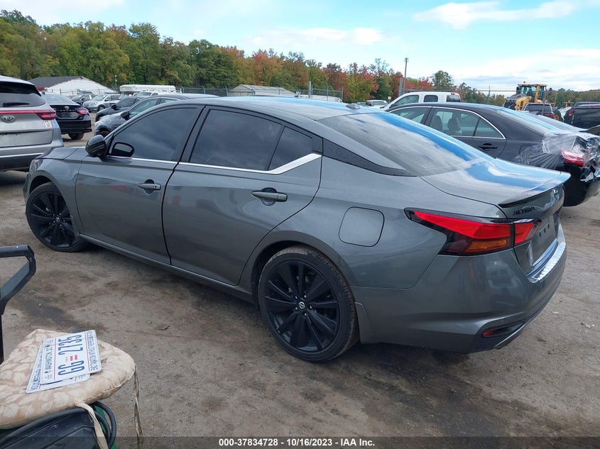 VIN 1N4BL4CV4NN325622 2022 NISSAN ALTIMA 2.5 SR