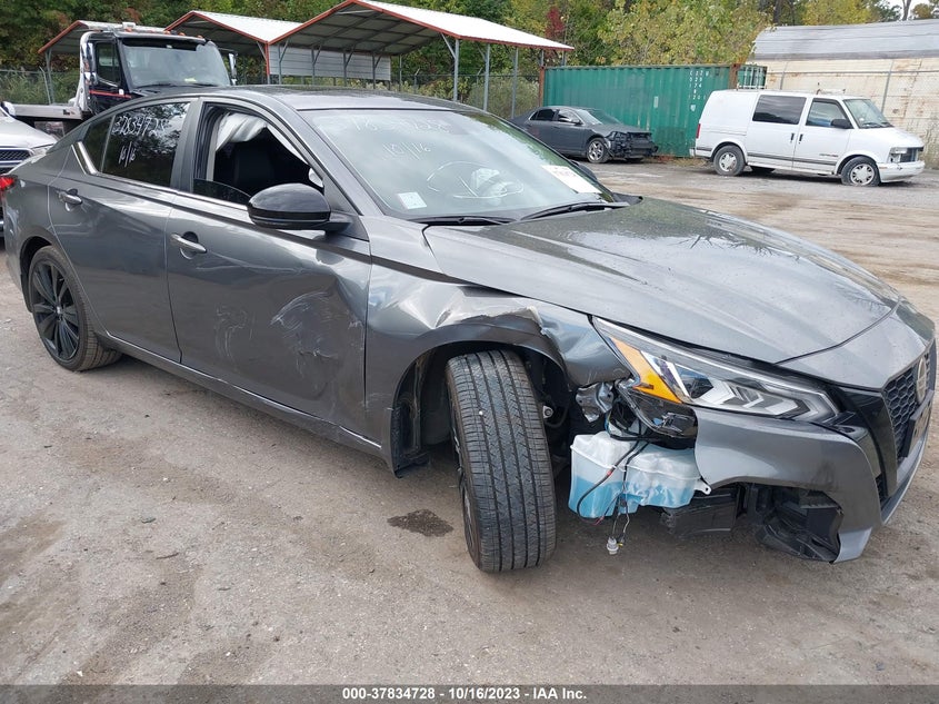 VIN 1N4BL4CV4NN325622 2022 NISSAN ALTIMA 2.5 SR